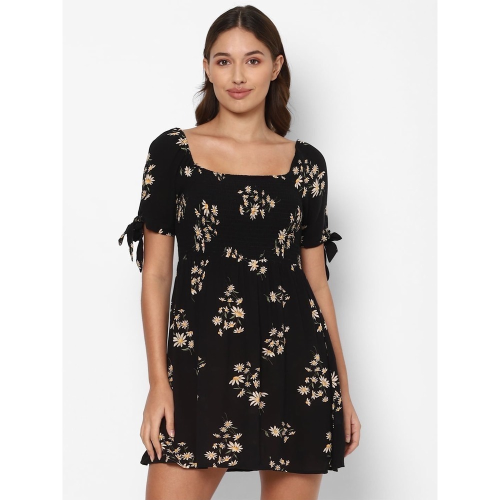American Eagle Floral Smocked Tie Sleeve Mini Dress Women's Size XS Black